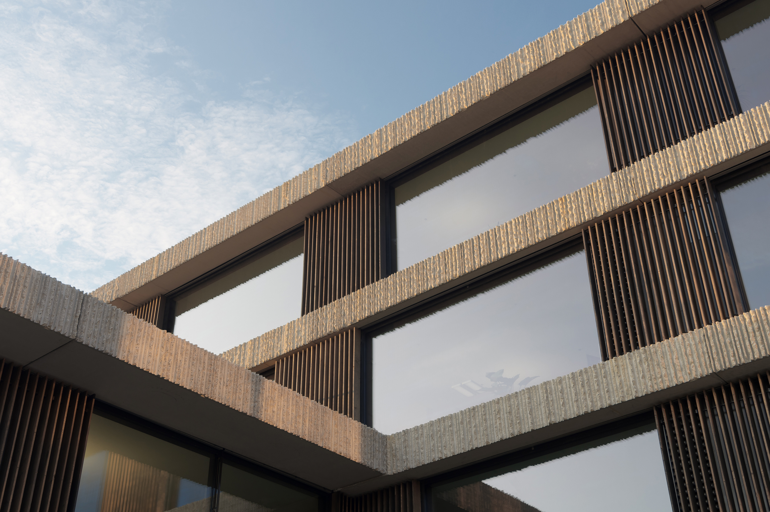 Velkoformátové zasklení pro komerční projekty