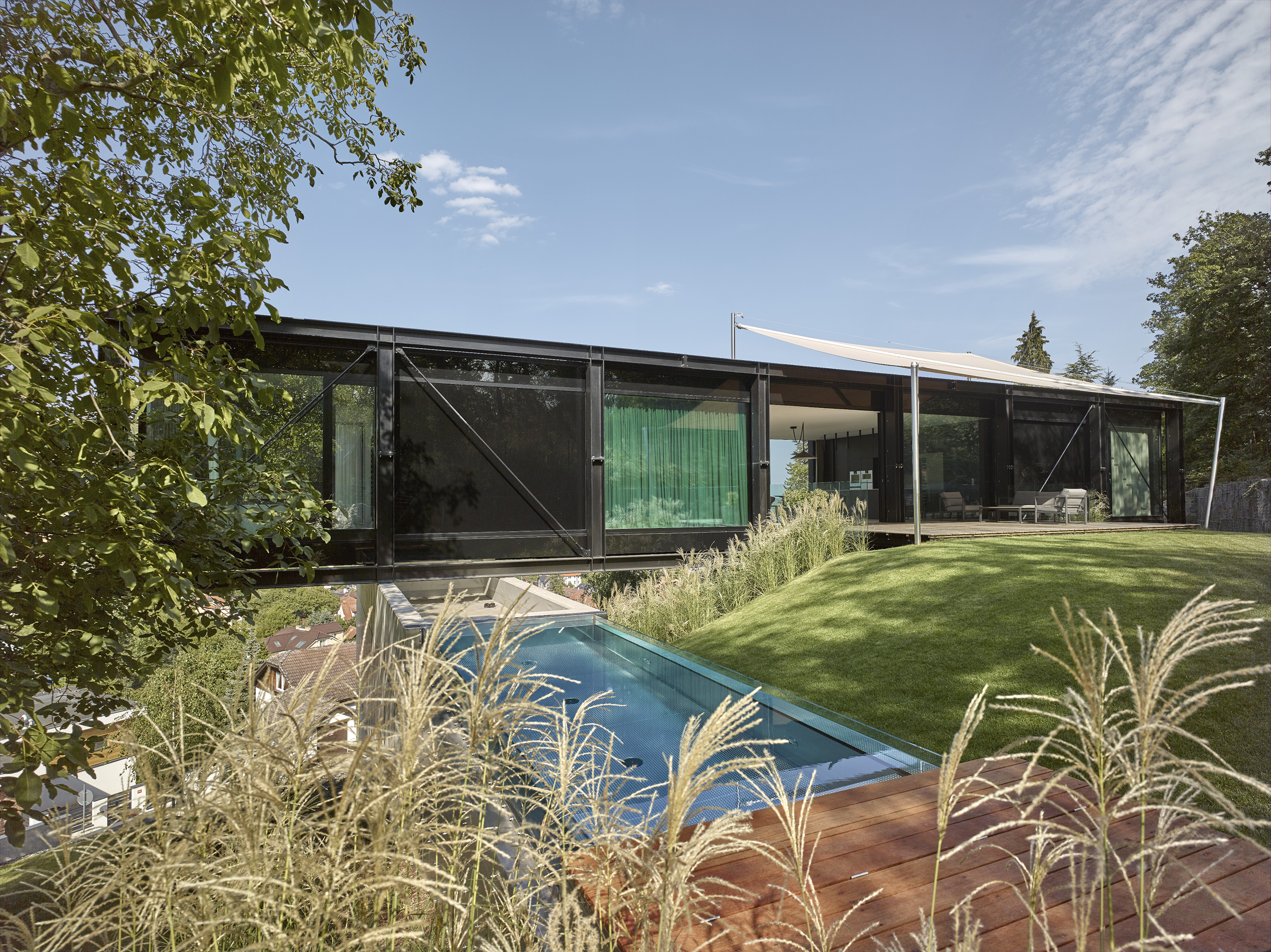 Prosklený bazén na projektu Vila Sidonius