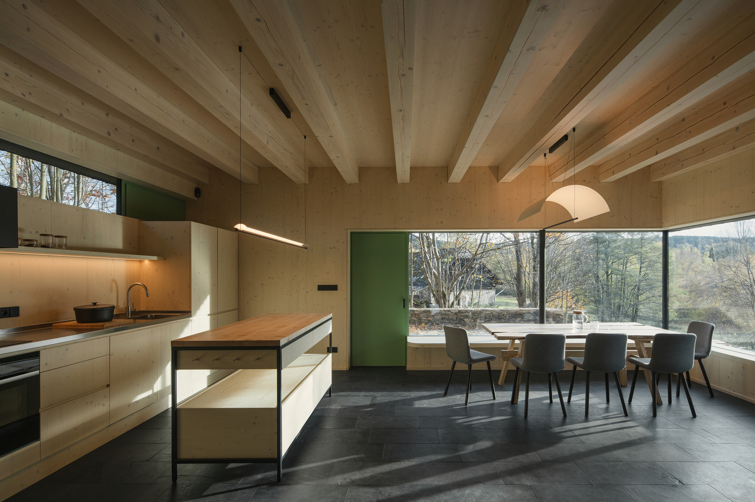 Designová bezrámová okna s izolačním trojsklem